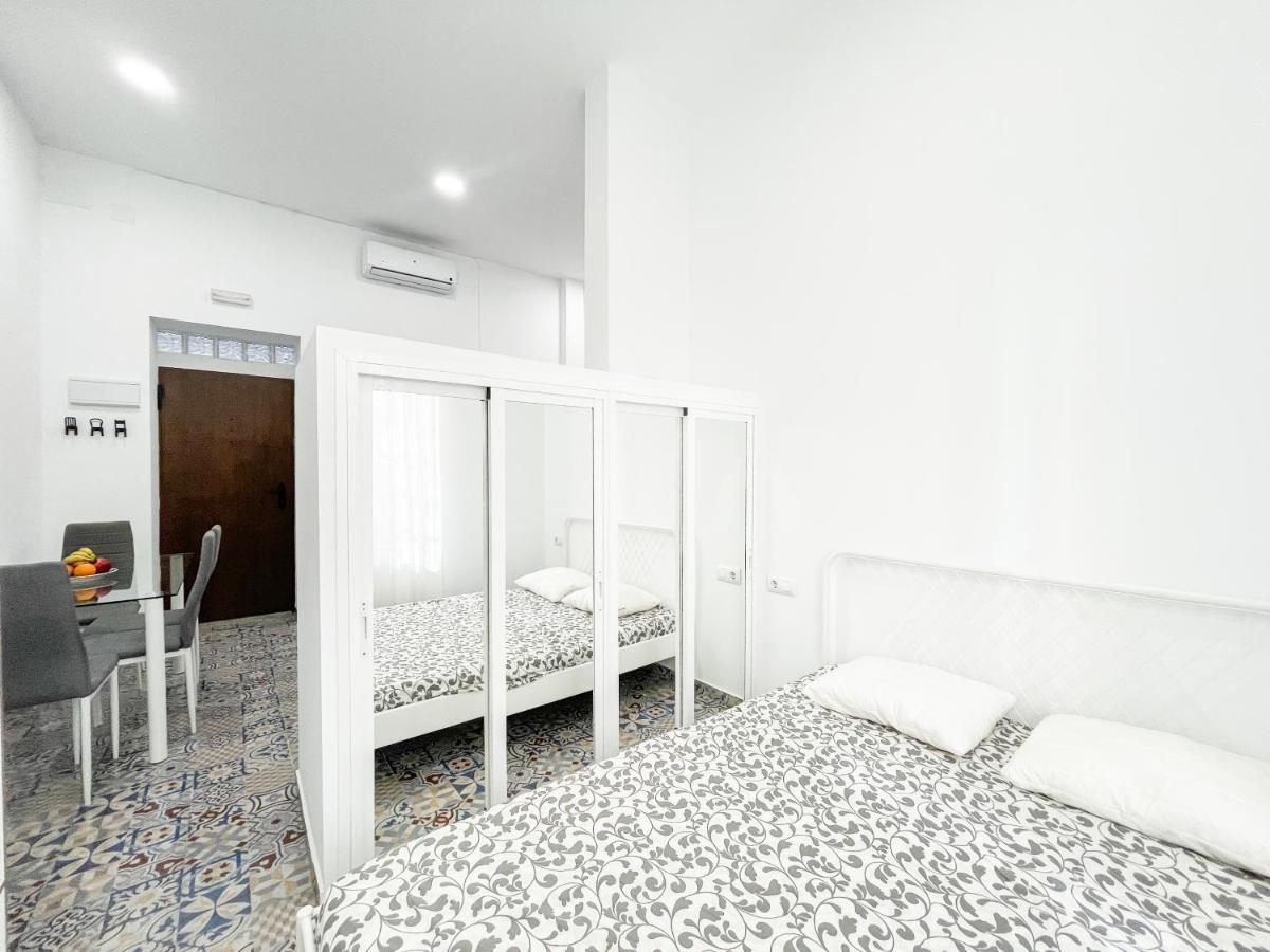 Apartamento Precioso loft en el corazón de triana Sevilla Exterior foto
